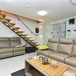 Apartment Old Town 2312 Vodnjan