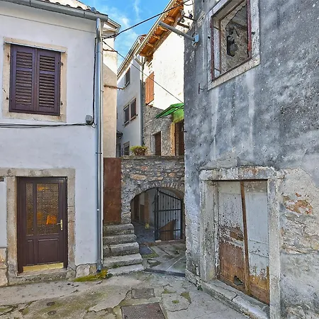 Apartment Old Town 2312 Vodnjan